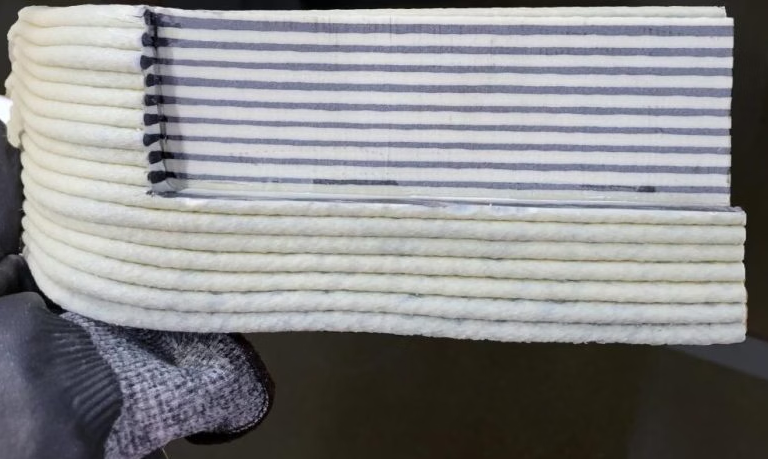 ORNL researchers combine multiple 3D printing extruders